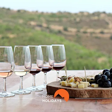 #254 T1 Confortável Em By Holidays